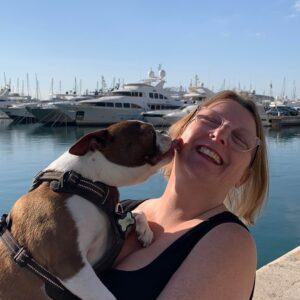 Free pet sitters with Trusted House Sitters. Discover Why We Pet Sit For Free + Our Story